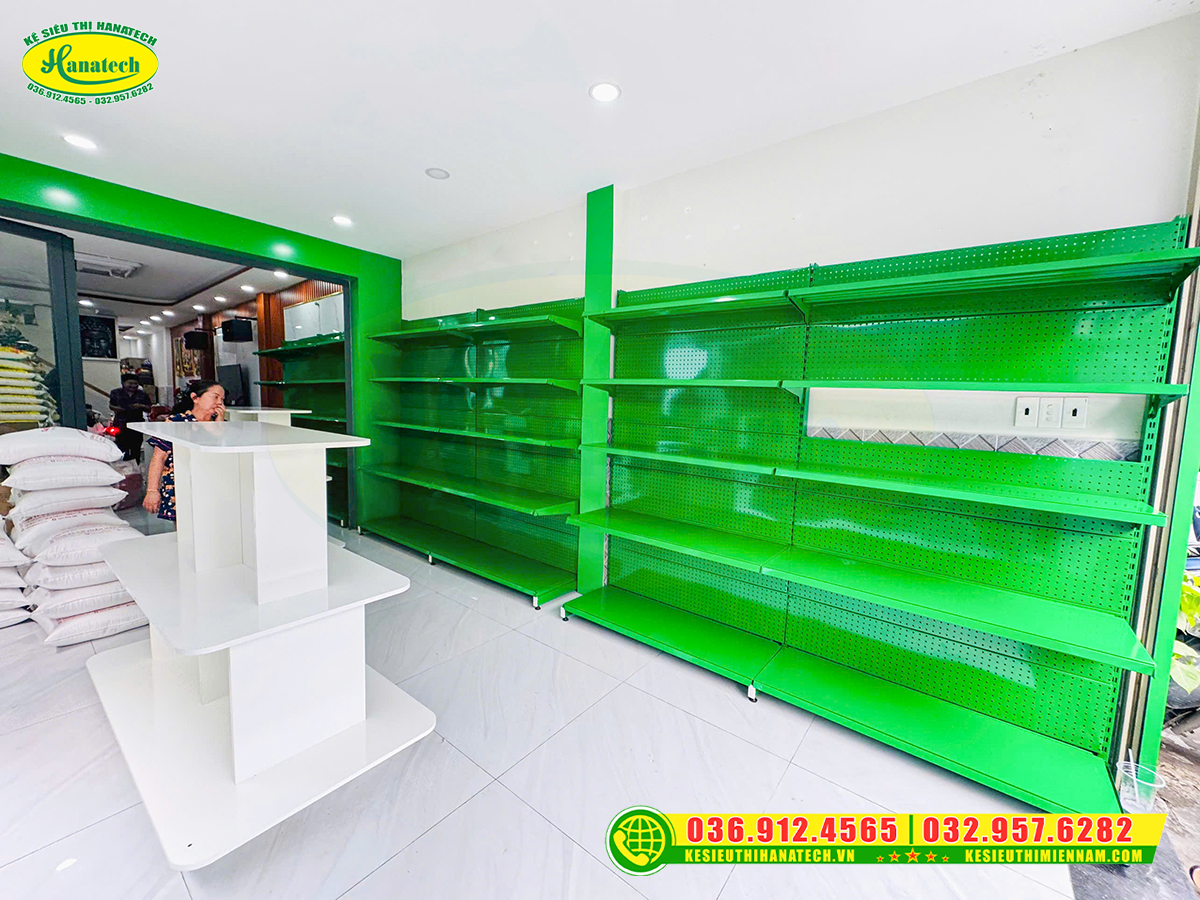 Thiết kế thi công cửa hàng tại Hà Nội