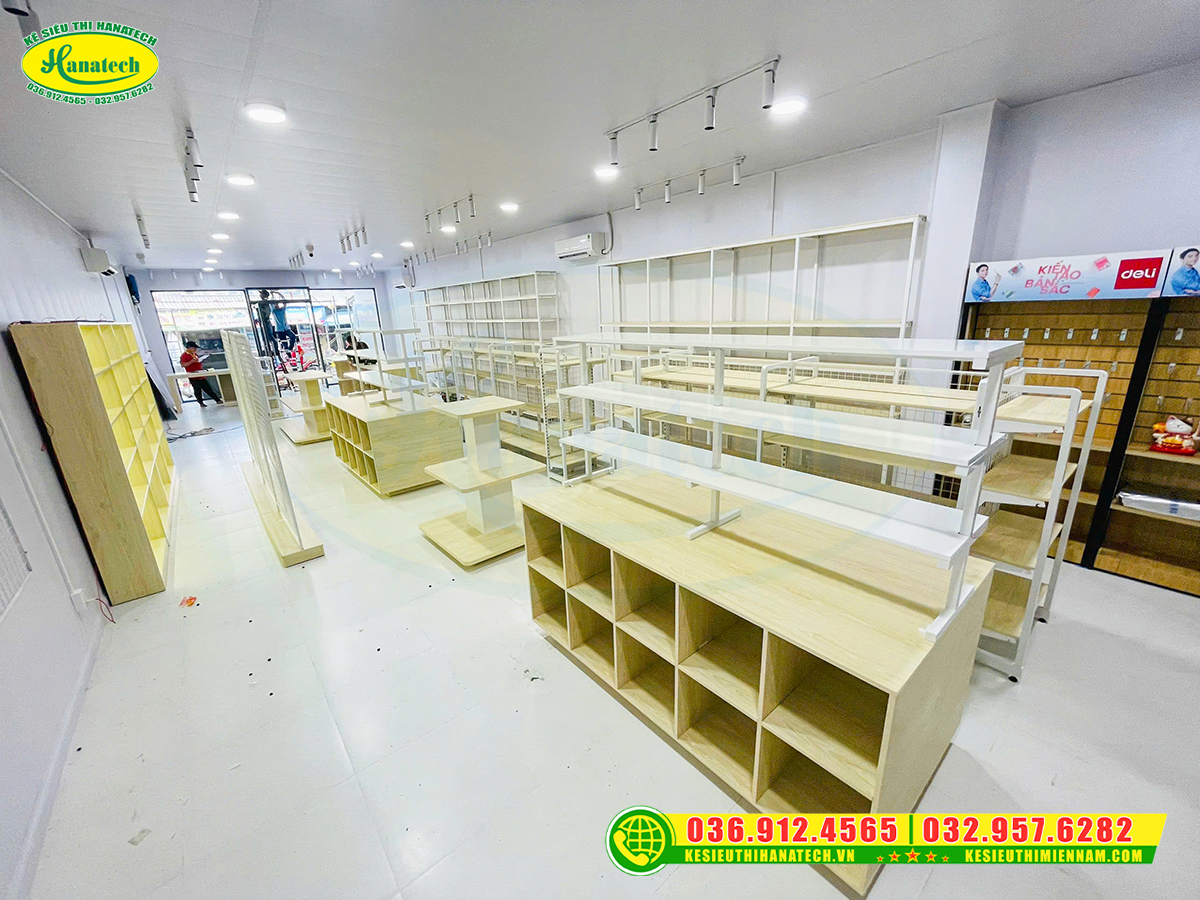 Thiết kế thi công cửa hàng tại Hà Nội